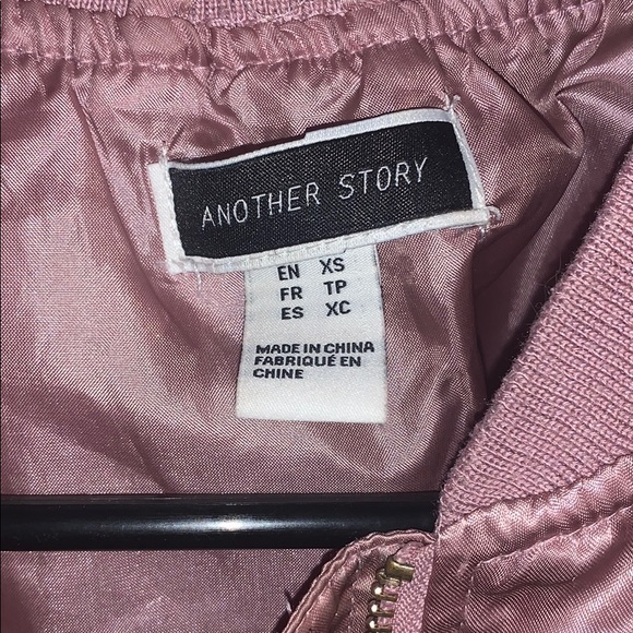 Beautiful pink summer jacket - Picture 2 of 2